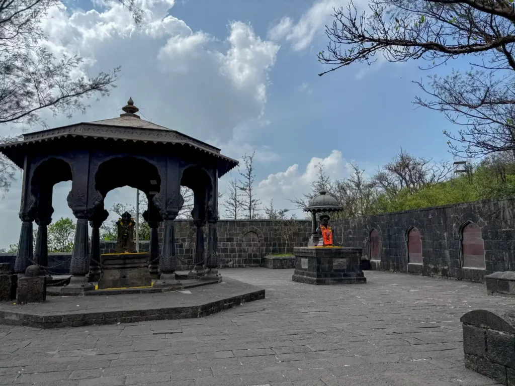 Sinhagad Fort Statue