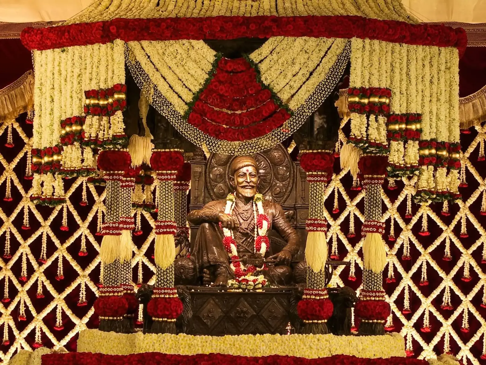 Experiencing Chhatrapati Shivaji Maharaj Jayanti at Raigad Fort