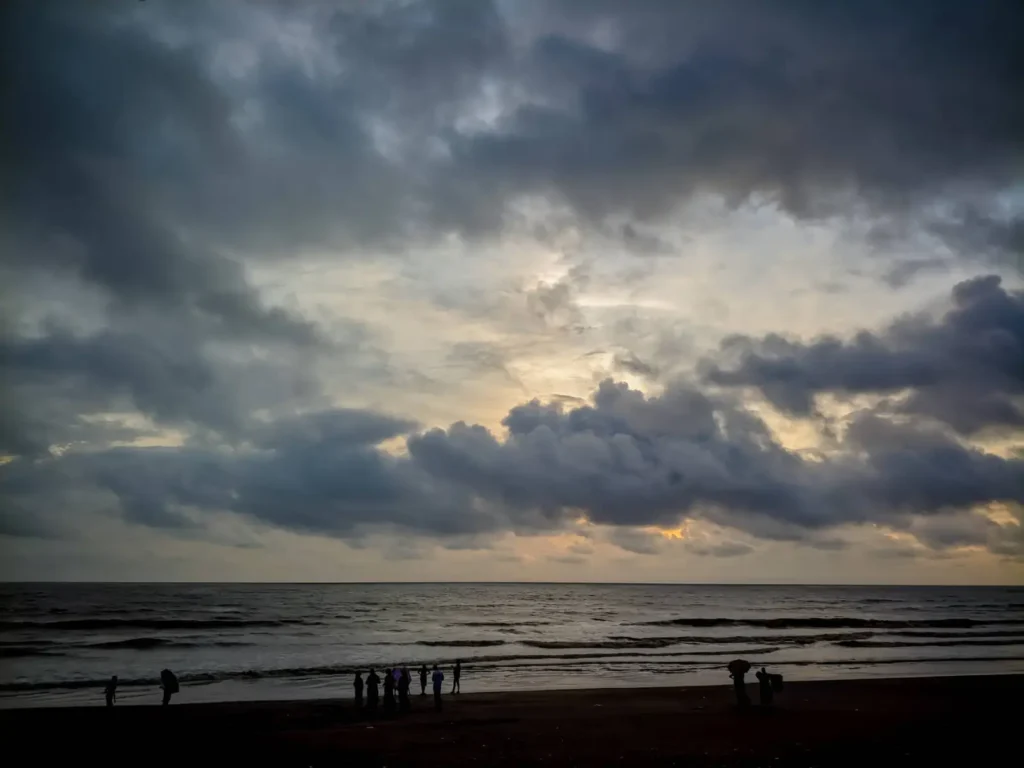 Narpad Beach Trek Maharashtra