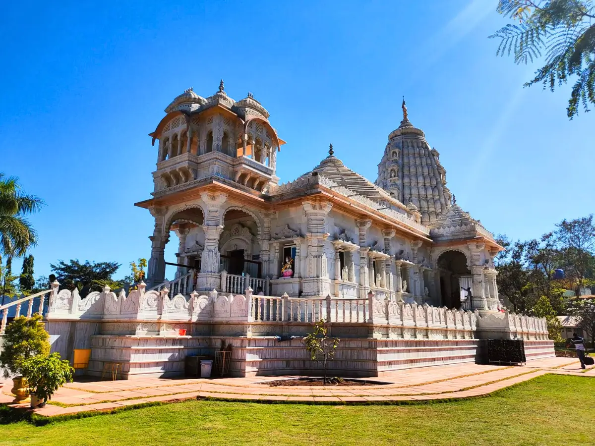 Shri Gajanan Maharaj Sansthan, Bhakt Niwas Trimbakeshwar Nashik